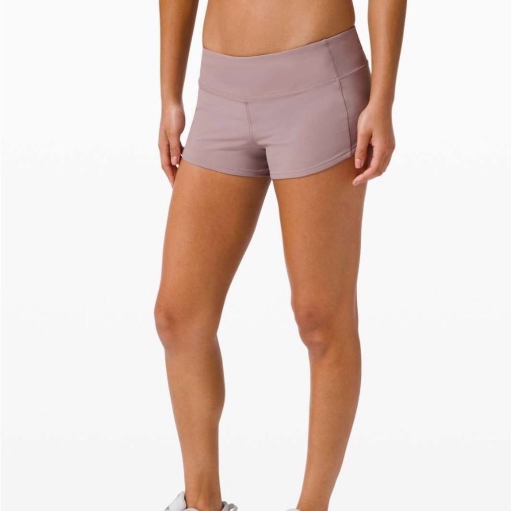 {Lululemon} Violet Verbena Speed Up Short 2.5”